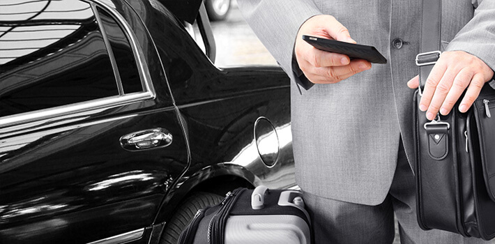 Sedan Car Service Milwaukee Limo Transfer Near Me